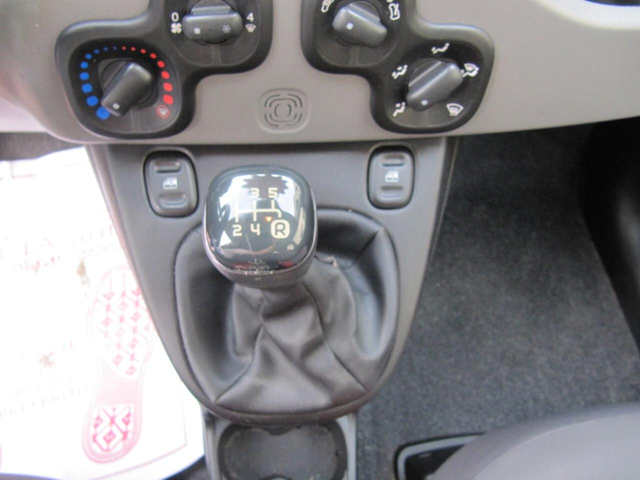 Fiat Panda 0.9 BENZMET. TwinAir Turbo Natural Power Easy