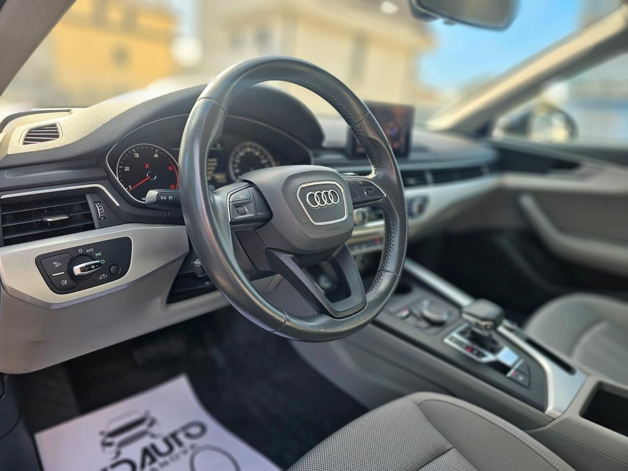 Audi A4 Avant 2.0 TDI 150 CV Business