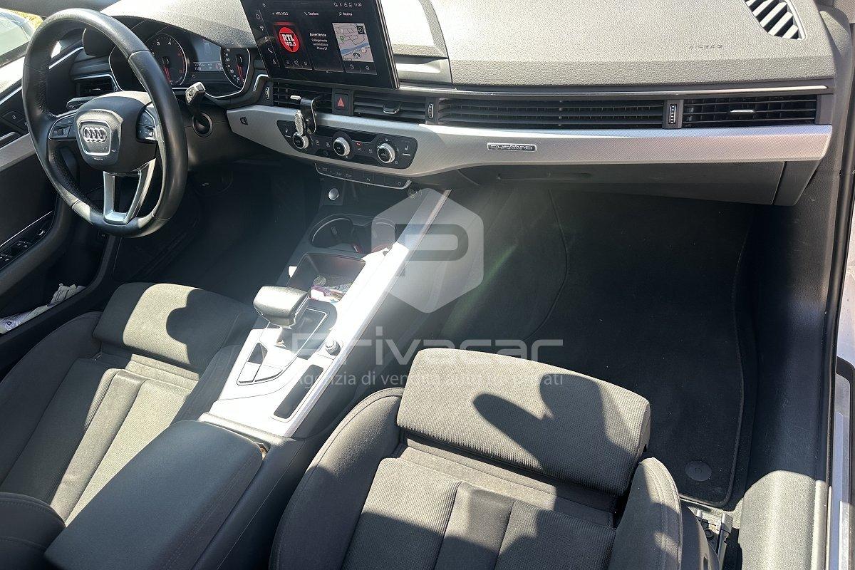 AUDI A4 Avant 40 TDI quattro S tronic Business Advanced