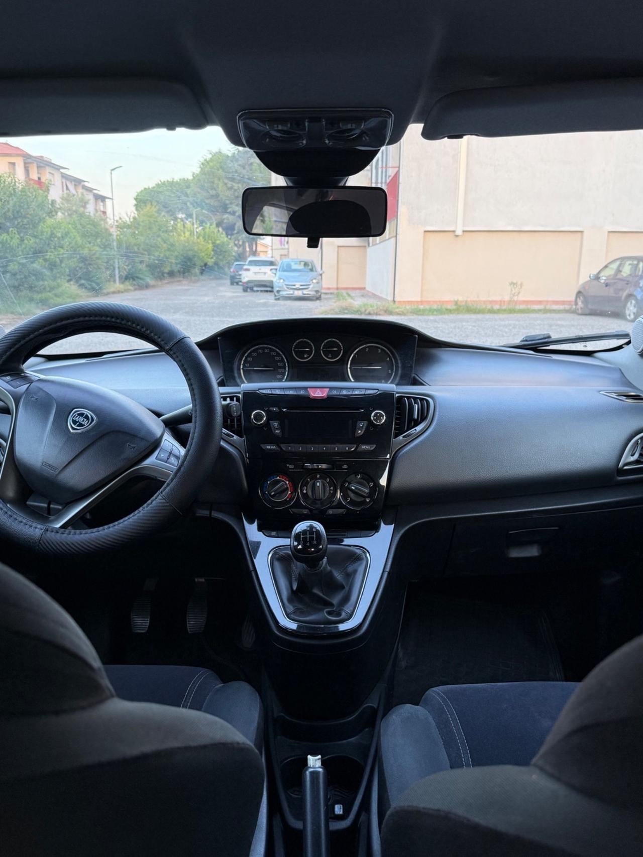 Lancia Ypsilon 1.3 MJT 16V 95 CV 5 porte S&S Platinum