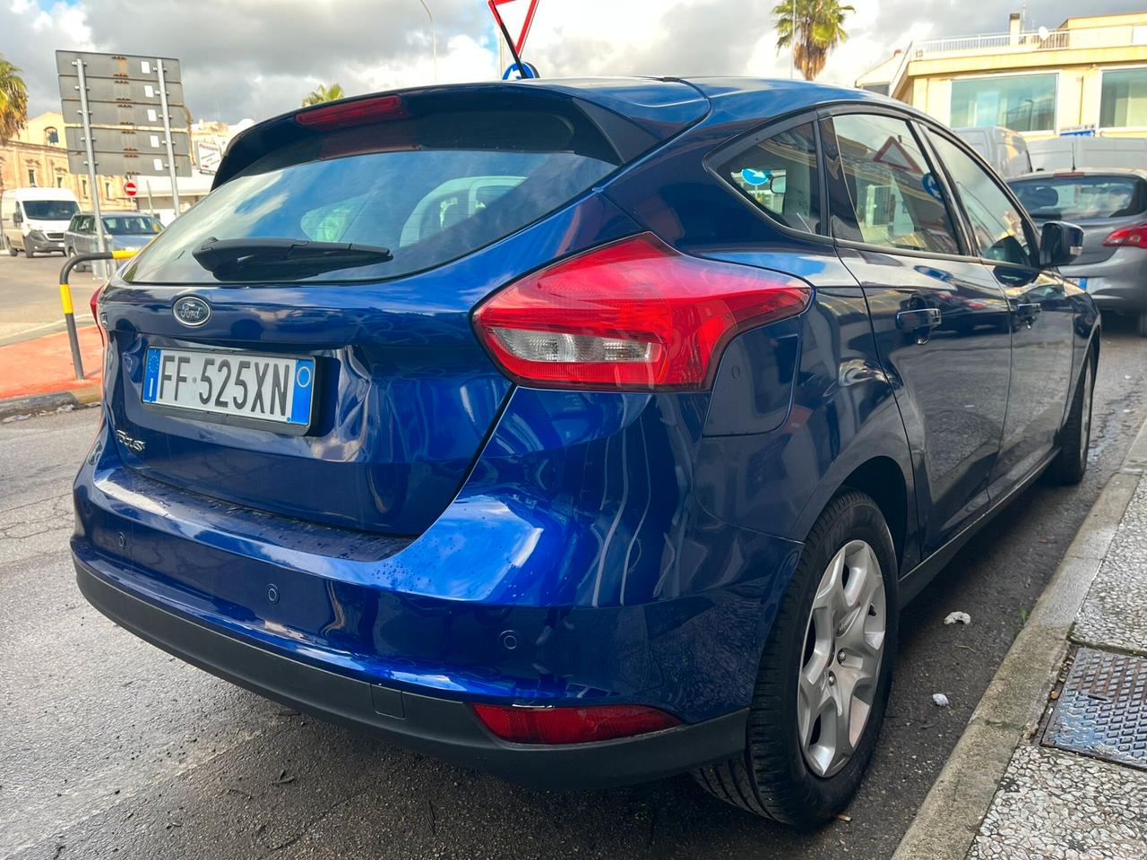 Ford Focus 1.5 TDCi 95 CV Berlina