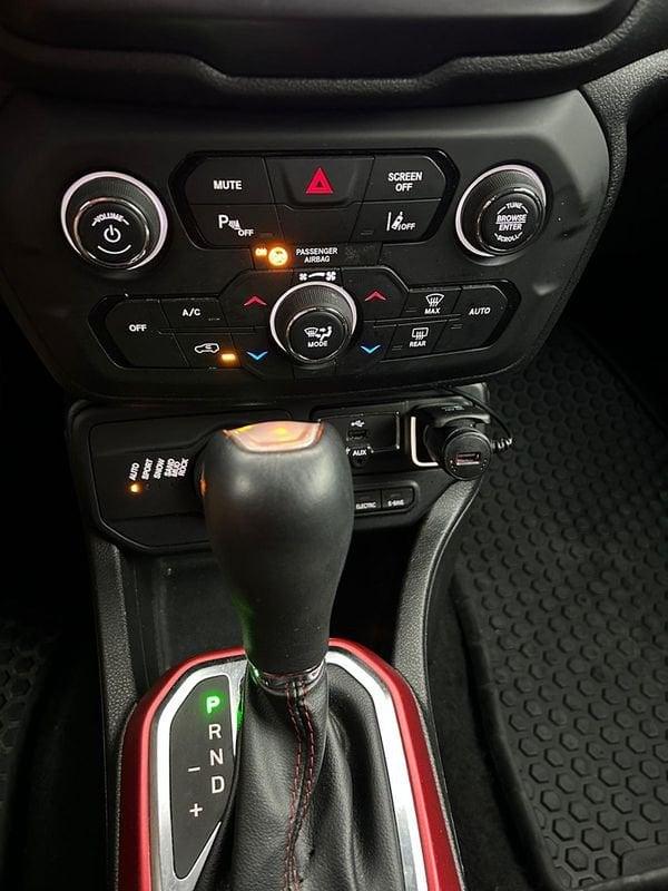 Jeep Renegade 2019 1.3 T4 PHEV Trailhawk 4xe AT6