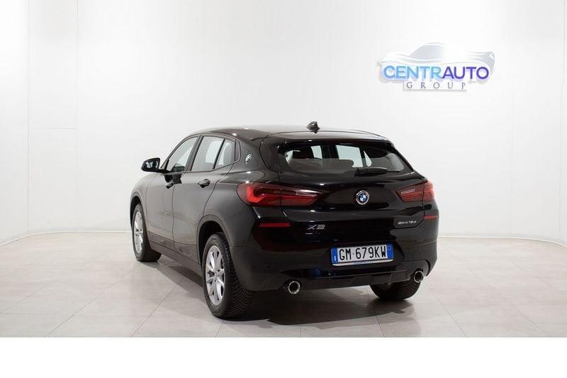 BMW X2 sDrive 18d Business X