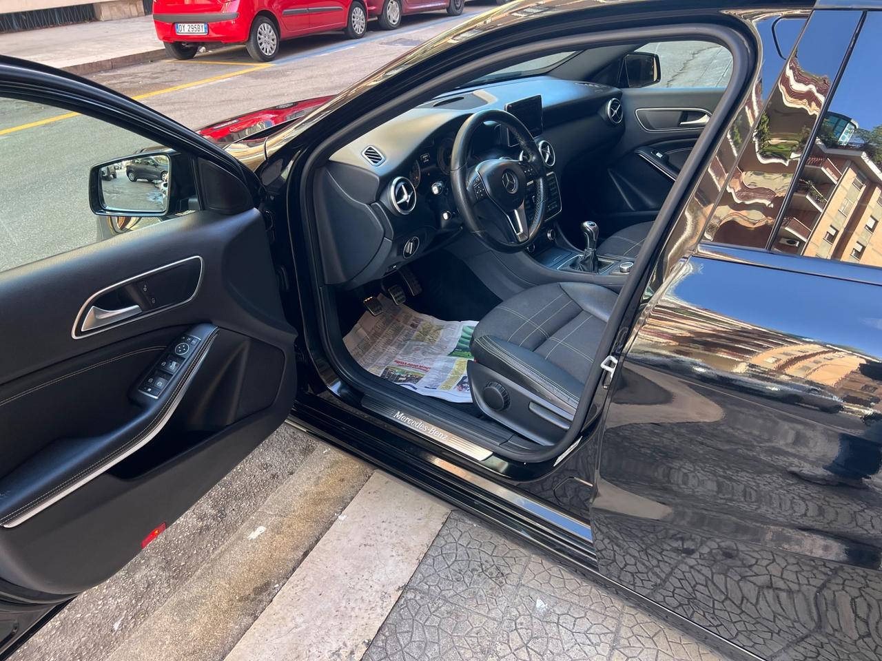 Mercedes-benz A 200 CDI Automatic Dark Night Edition