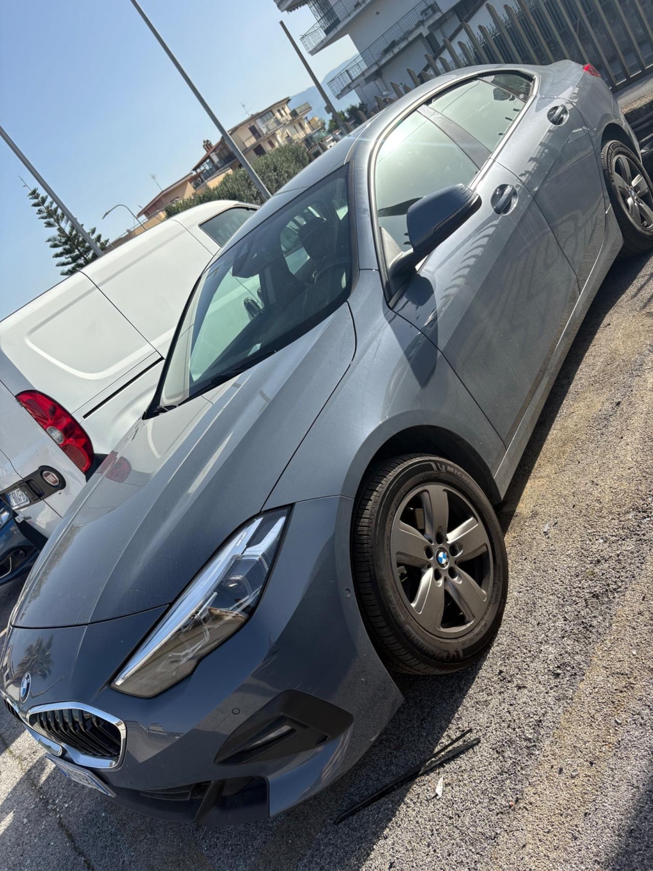 Bmw 218 216d Business Advantage Autom.