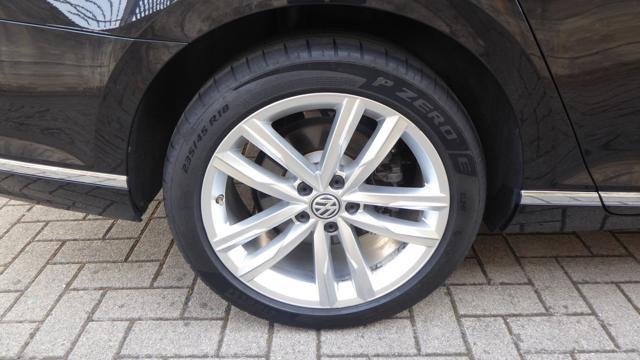 VOLKSWAGEN Passat Variant 2.0 TDI SCR 190 CV DSG Highline BMT