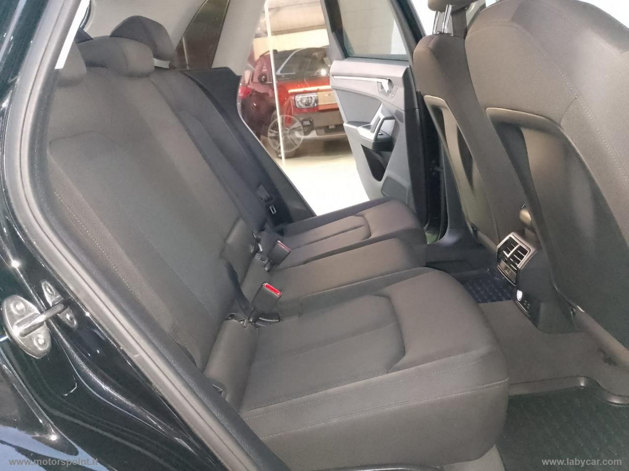 AUDI Q3 35 TDI S tronic S line edition