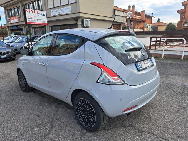 LANCIA Ypsilon 1.0 Hybrid 70CV GOLD - UNIPRO TAGLIANDATA