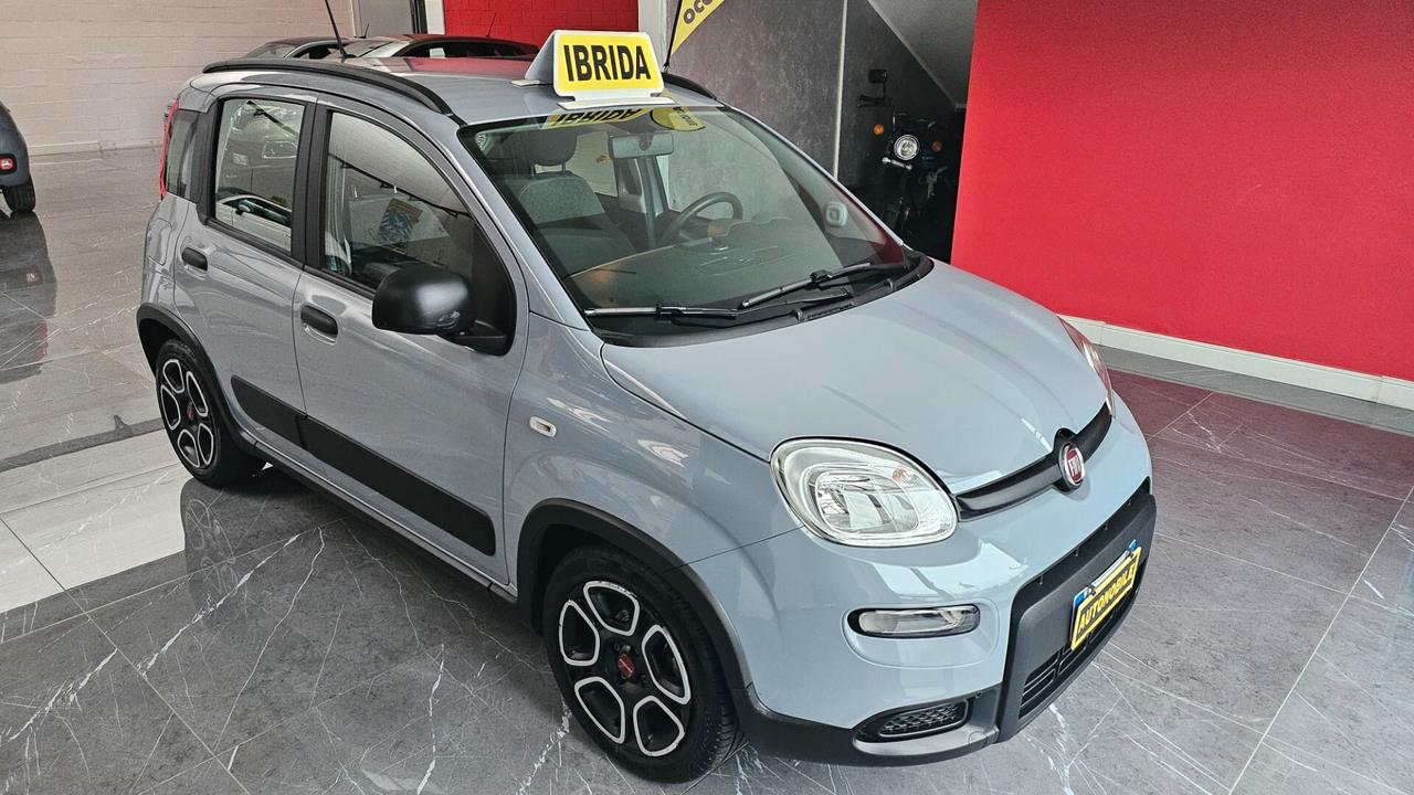 Fiat Panda 1.0 IBRIDA city life