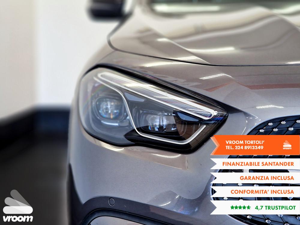 MERCEDES GLA (H247) GLA 200 d Automati...