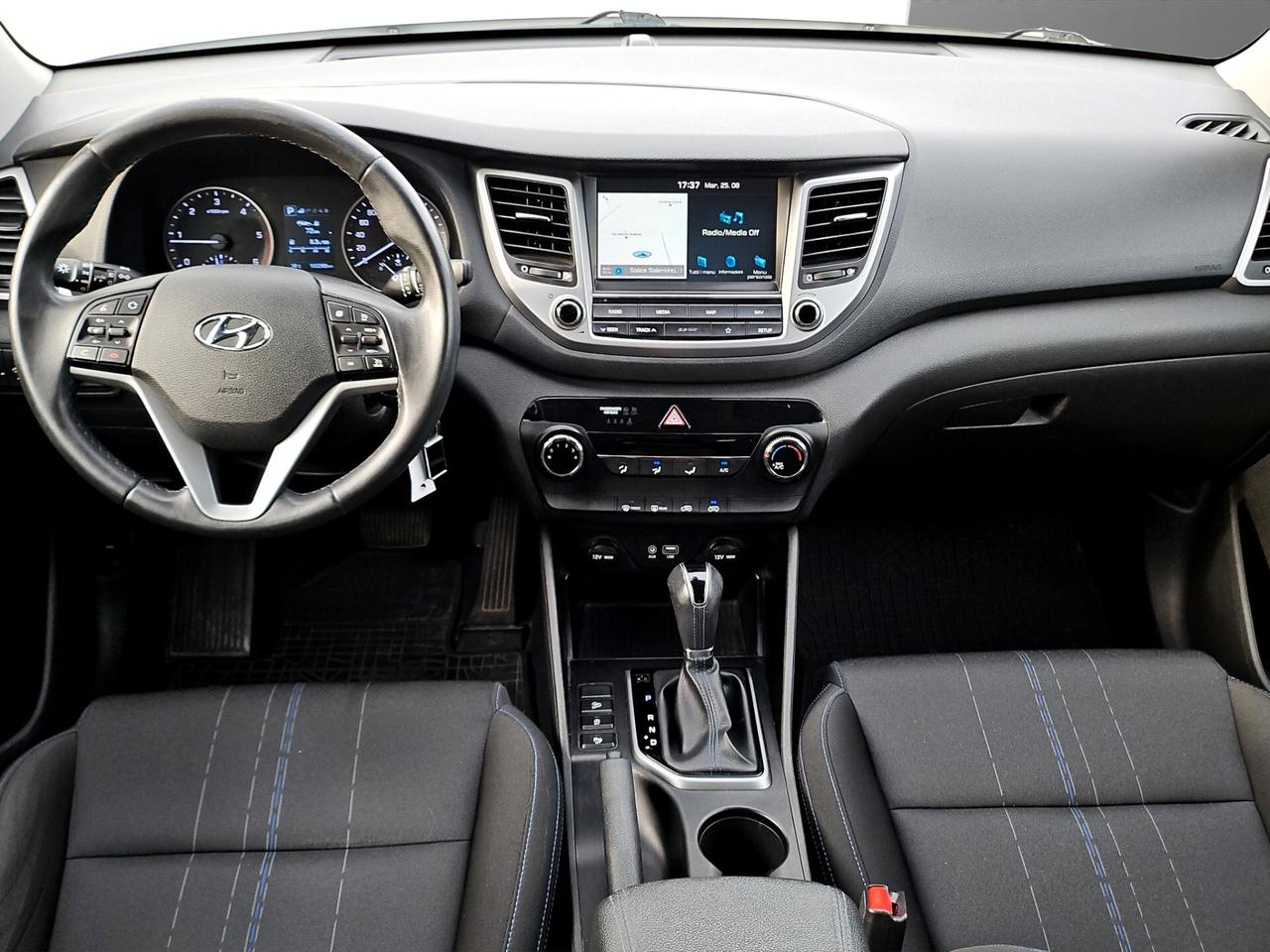 Hyundai Tucson 1.7 CRDi XPossible automatica XENON NAVI CERCHIO 17*