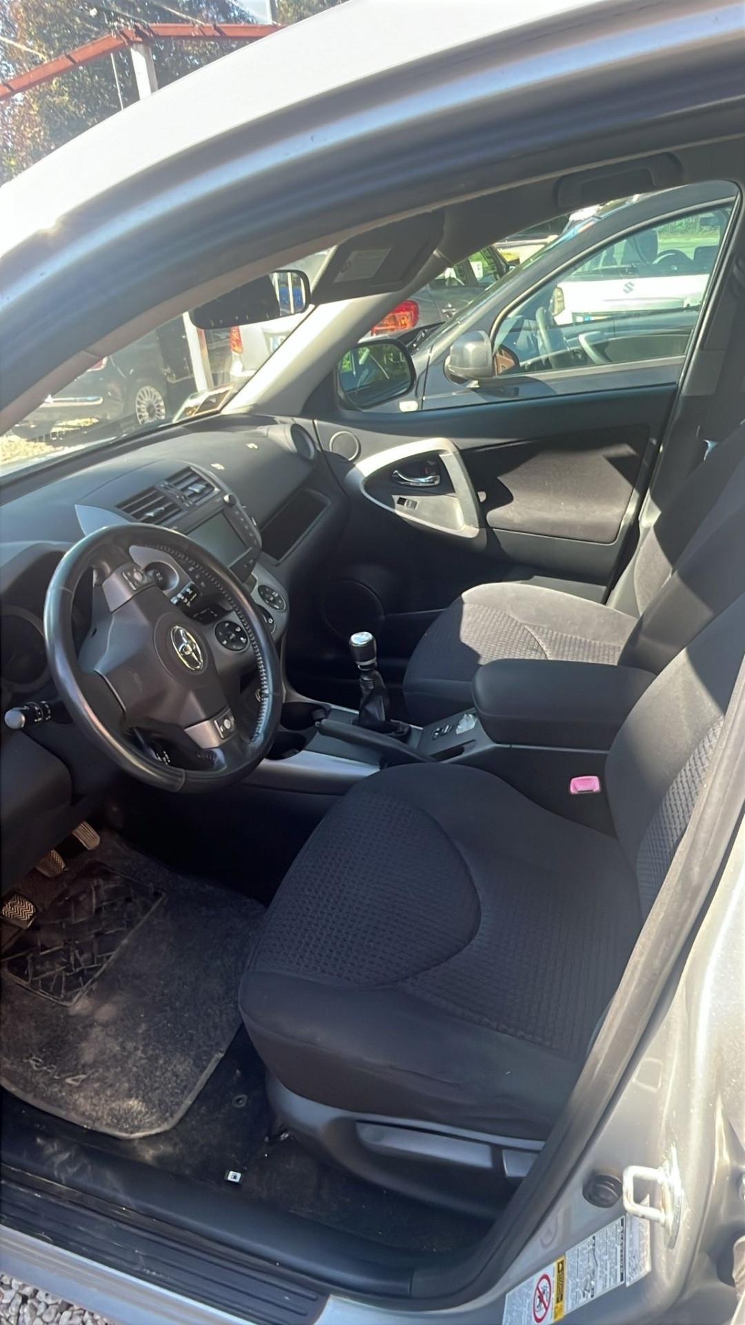 Toyota RAV 4 RAV4 2.2 D-4D 177 CV Luxury