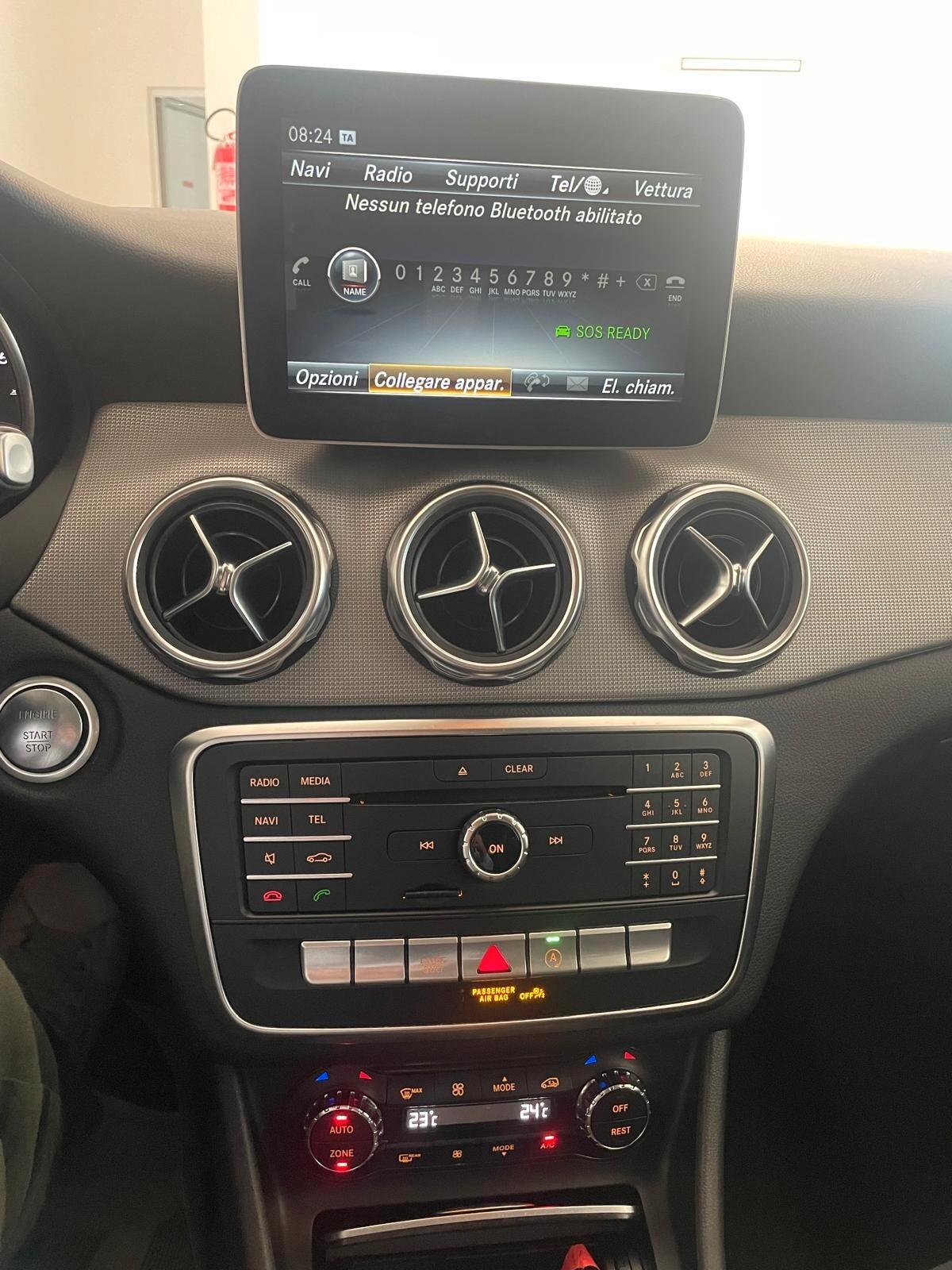 MERCEDES GLA 200d AUTOMATIC SPORT NIGHT EDITION – SOLO 41.332 KM CERTIFICATI