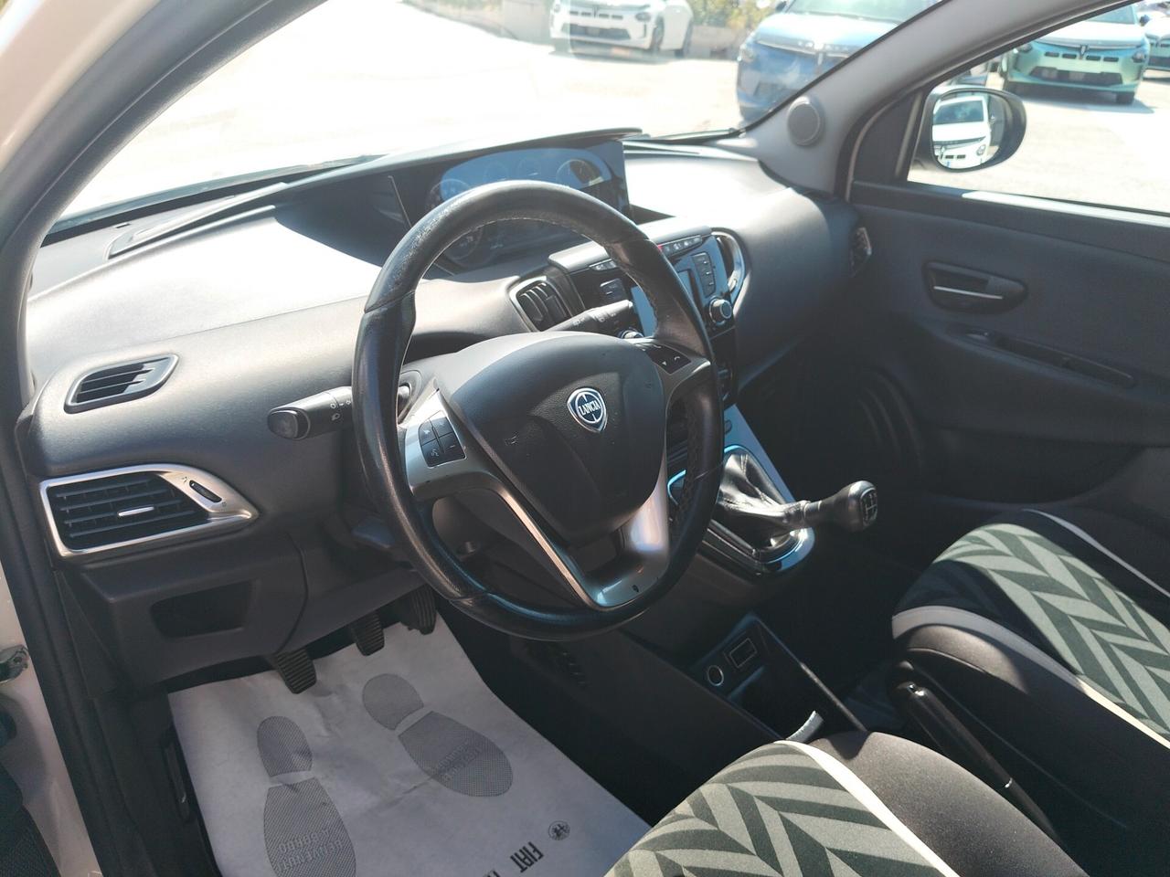 Lancia Ypsilon 1.3 MJT 16V 95 CV 5 porte S&S Opening Edition