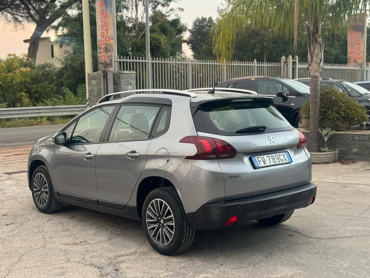 Peugeot 2008 BlueHDi 100 S&S Allure