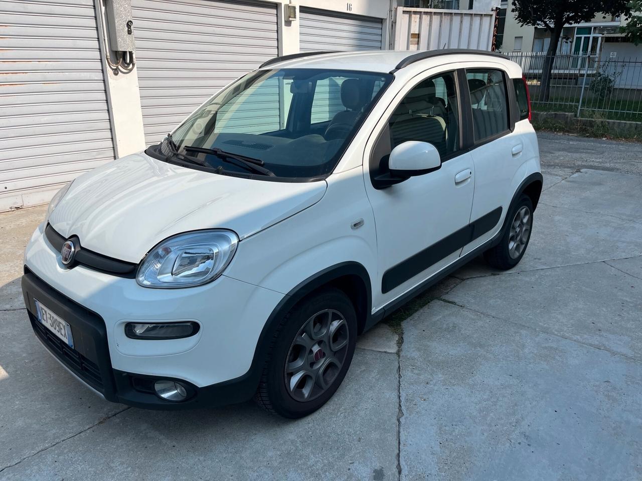 Fiat Panda 0.9 TwinAir Turbo Natural Power Trekking