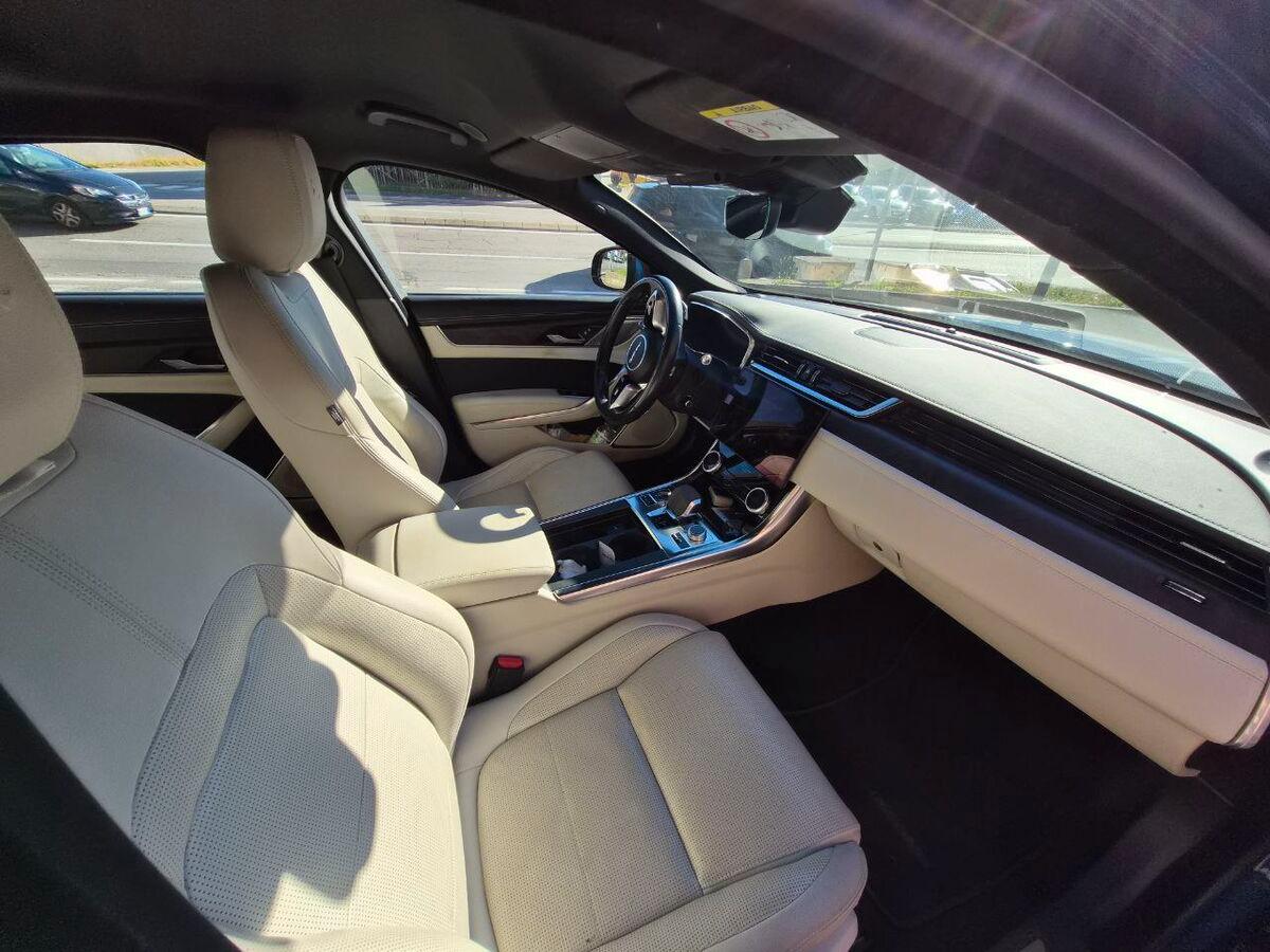 Jaguar XF II Berlina 2021 2.0d i4 mhev R-Dyn.HSE rwd 204cv auto