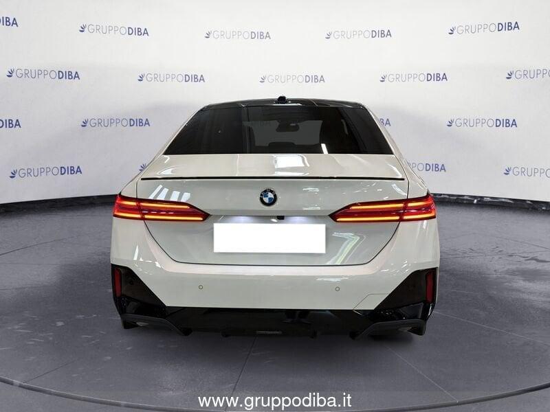 BMW Serie 5 G60 Berlina 520d 48V xdrive MSport Pro auto