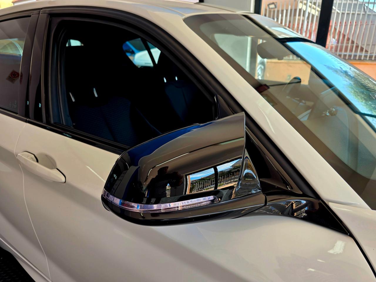 Bmw 118d M-Sport performance FINANZIBILE