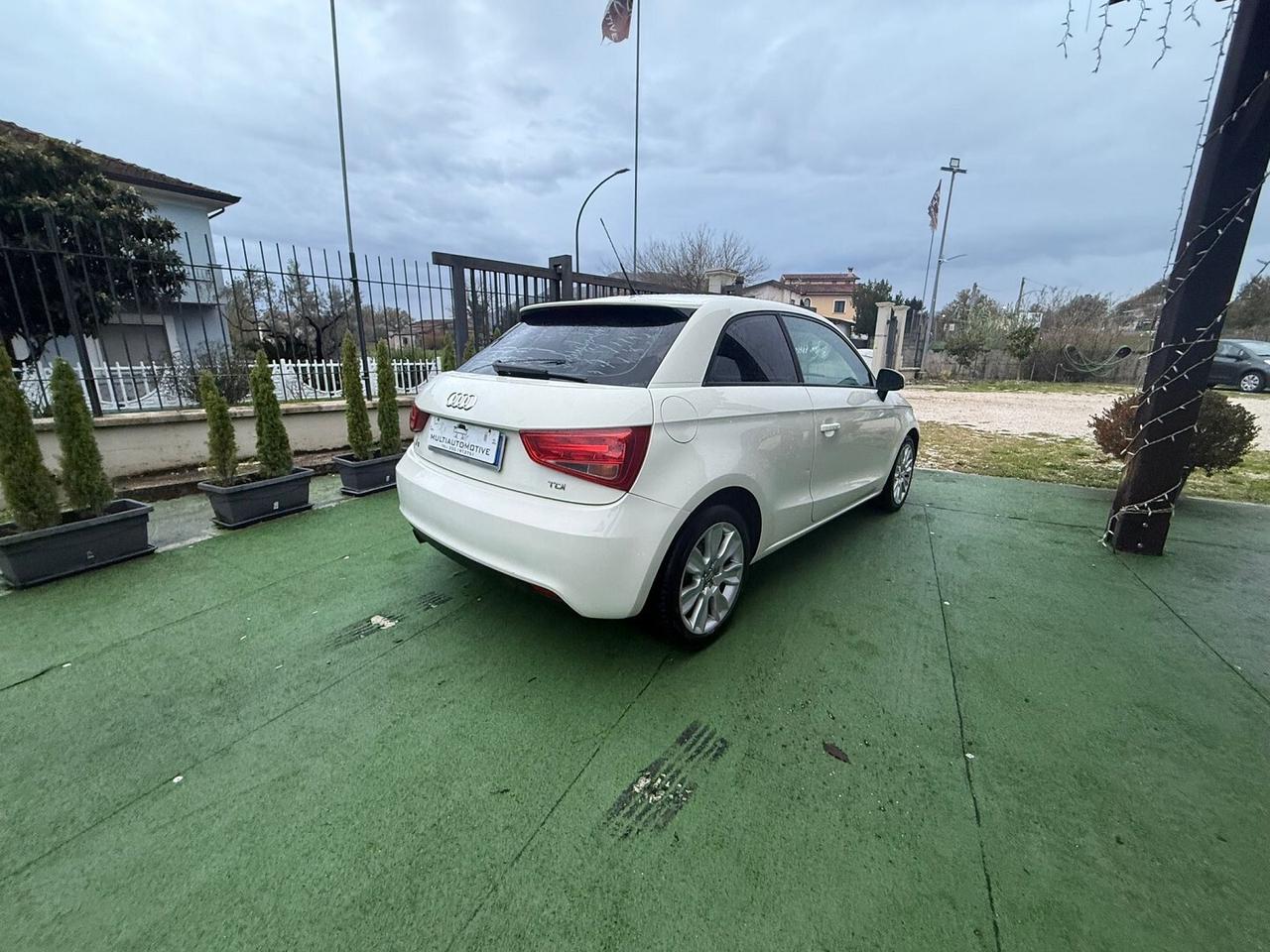 AUDI A1