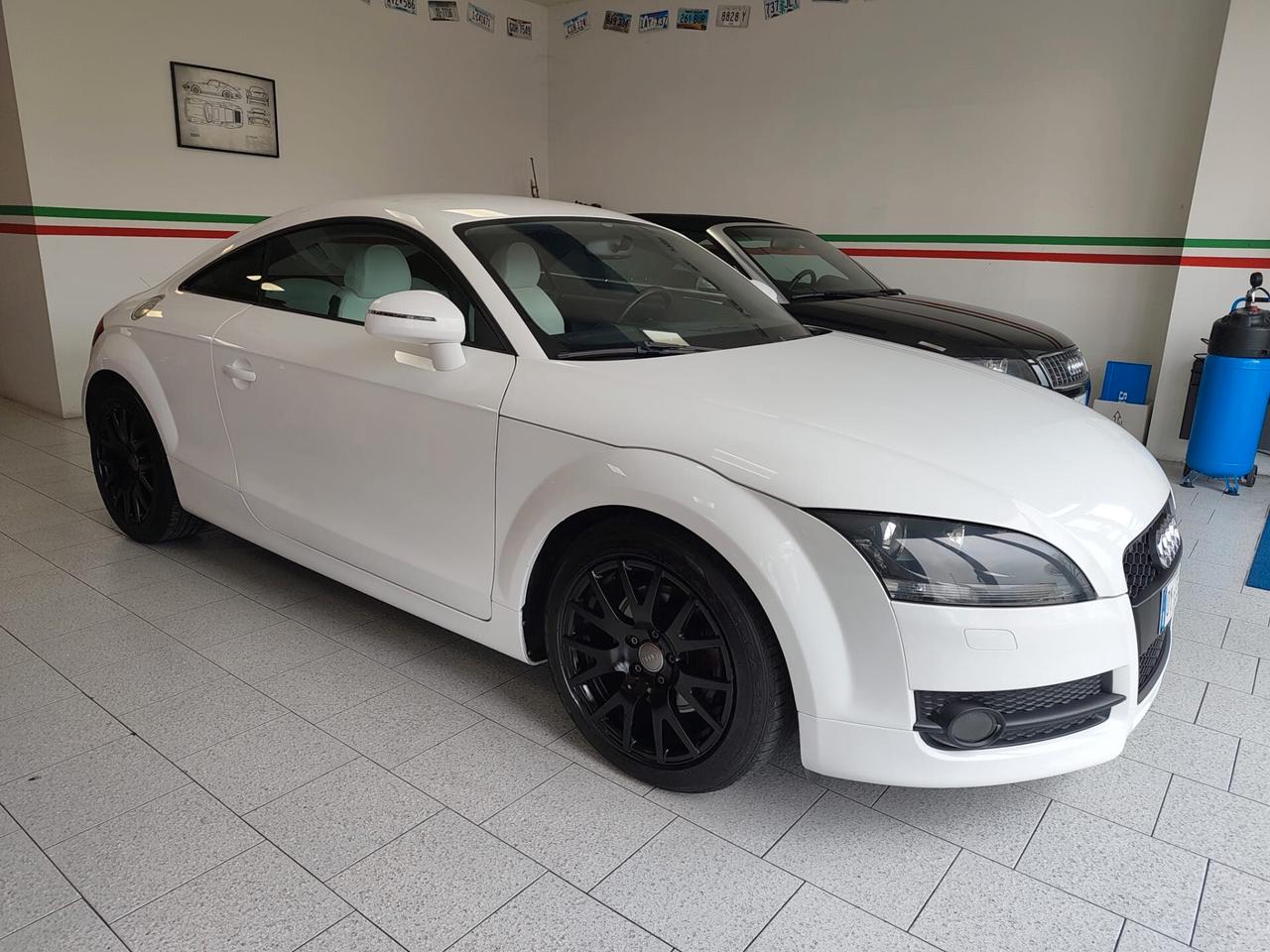 Audi TT Coupé 2.0 TDI QUATTRO