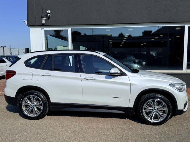 BMW X1 xDrive18d Business AUT - NAVI - LED - PDC - 18