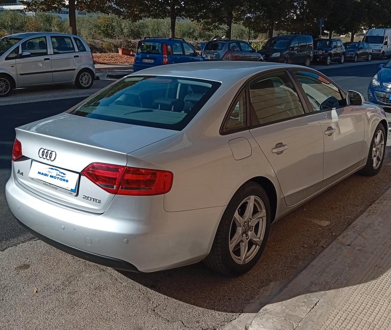 Audi A4 2.0 TDI 143CV BERLINA