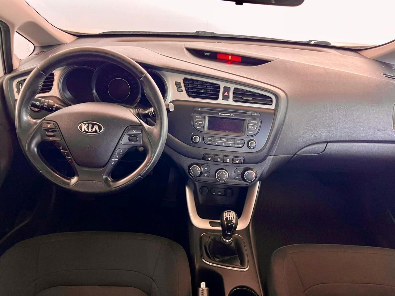 Kia Ceed cee'd 1.4 CRDi SW Cool