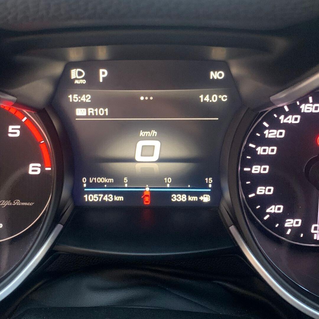 Alfa Romeo Stelvio 2.2 Turbodiesel 210 CV AT8 Q4 B-Tech