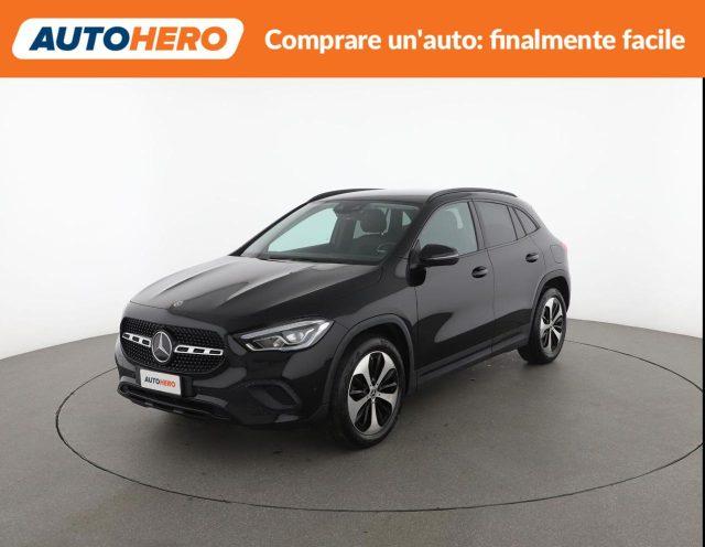 MERCEDES-BENZ GLA 200 Automatic Executive