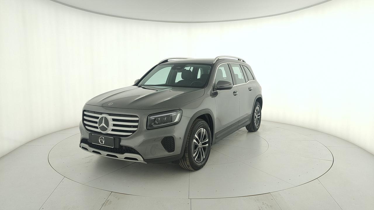 Mercedes-Benz GLB 180 d Advanced auto