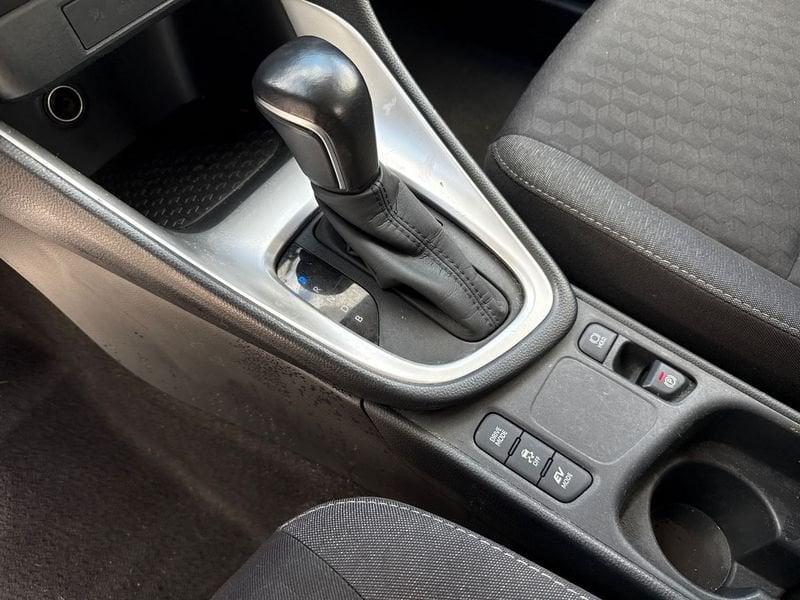 Toyota Yaris 1.5 Hybrid 5 porte Active