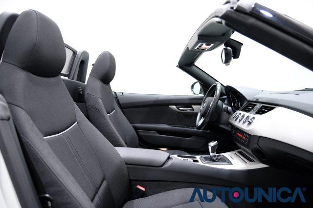 BMW Z4 SDRIVE 20I