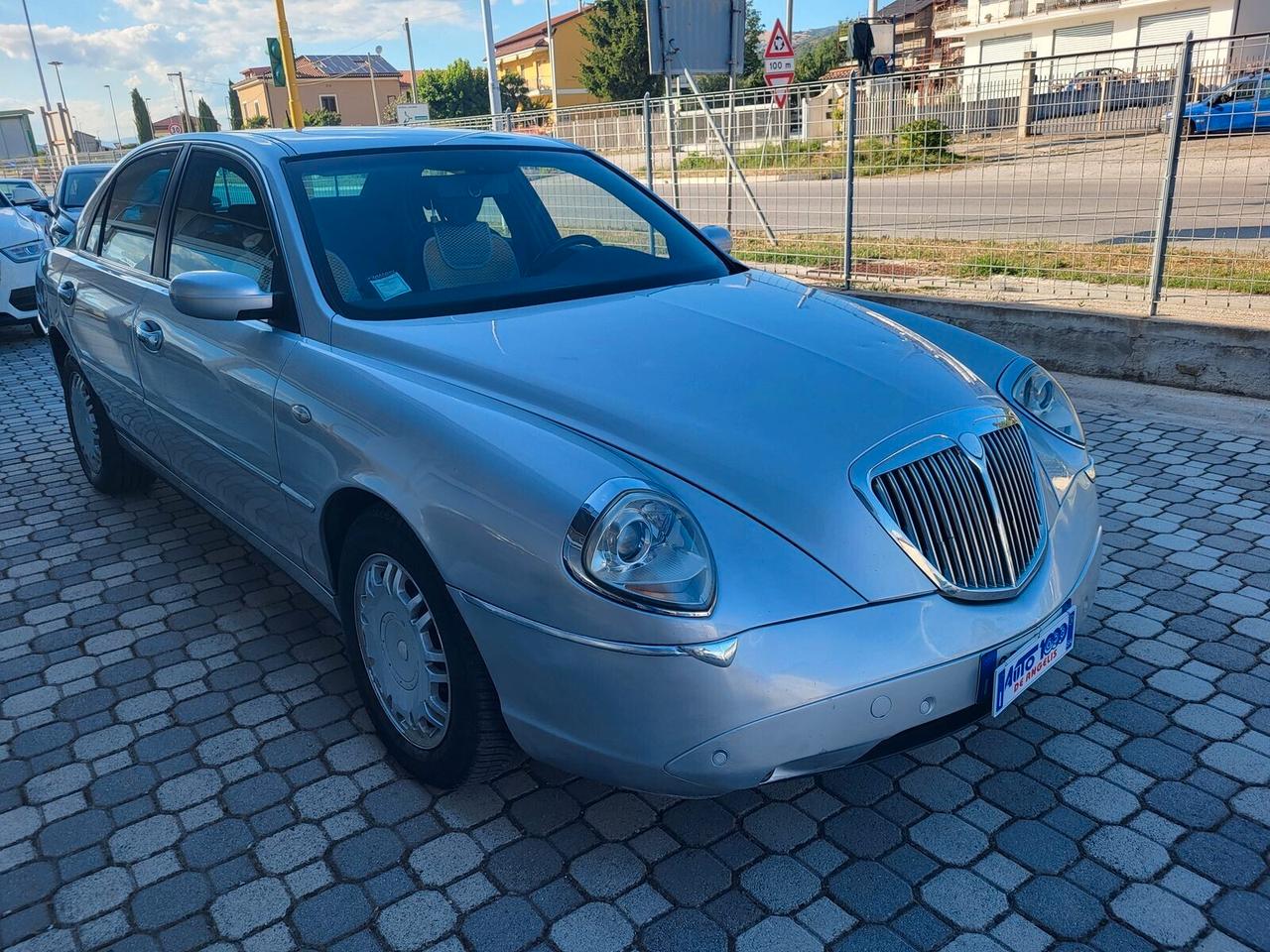Lancia Thesis 2.4 JTD 150 cv CAMBIO MANULAE *** AMMIRAGLIA ITALIANA ***