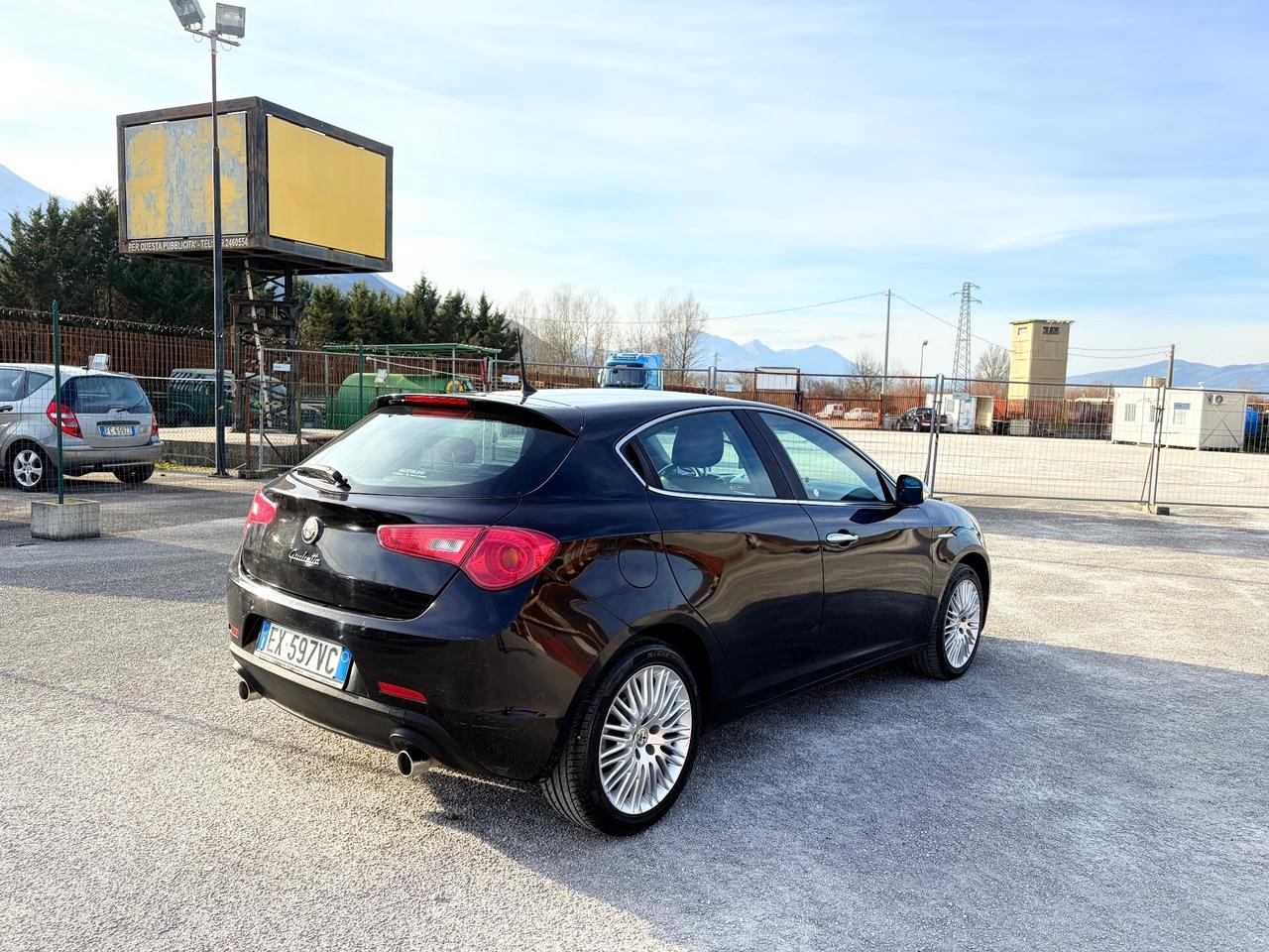 Alfa Romeo Giulietta 1.6 JTDm-2 105 CV Exclusive