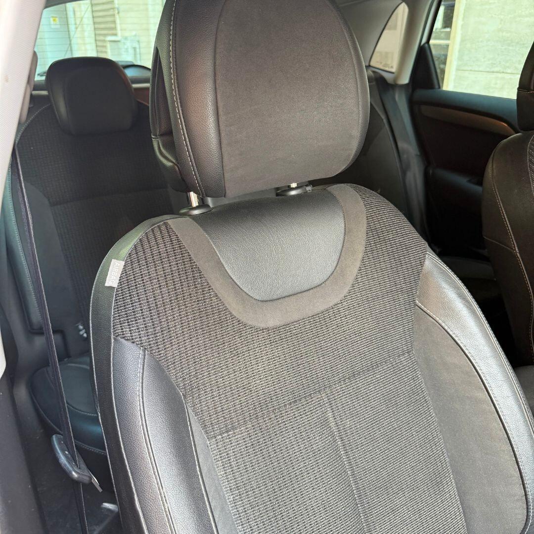 Citroen C4 1.6 e-HDi 110 **CAMBIO AUTOMATICO**