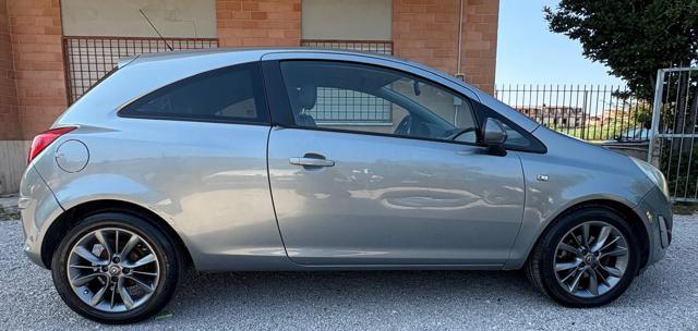 OPEL Corsa 1.2 85CV 3 porte GPL-TECH Elective