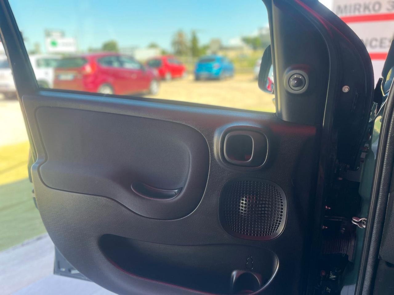 Fiat Panda Cross 1.0 FireFly S&S Hybrid