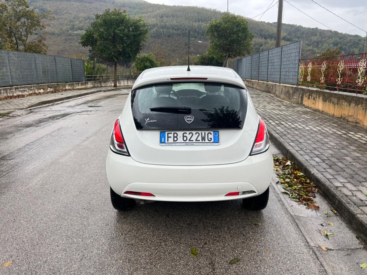 Lancia Ypsilon 1.3 MJT 16V 95 CV S&S Platinum 2015