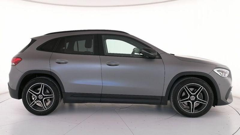 Mercedes-Benz GLA 220 d Premium 4matic auto