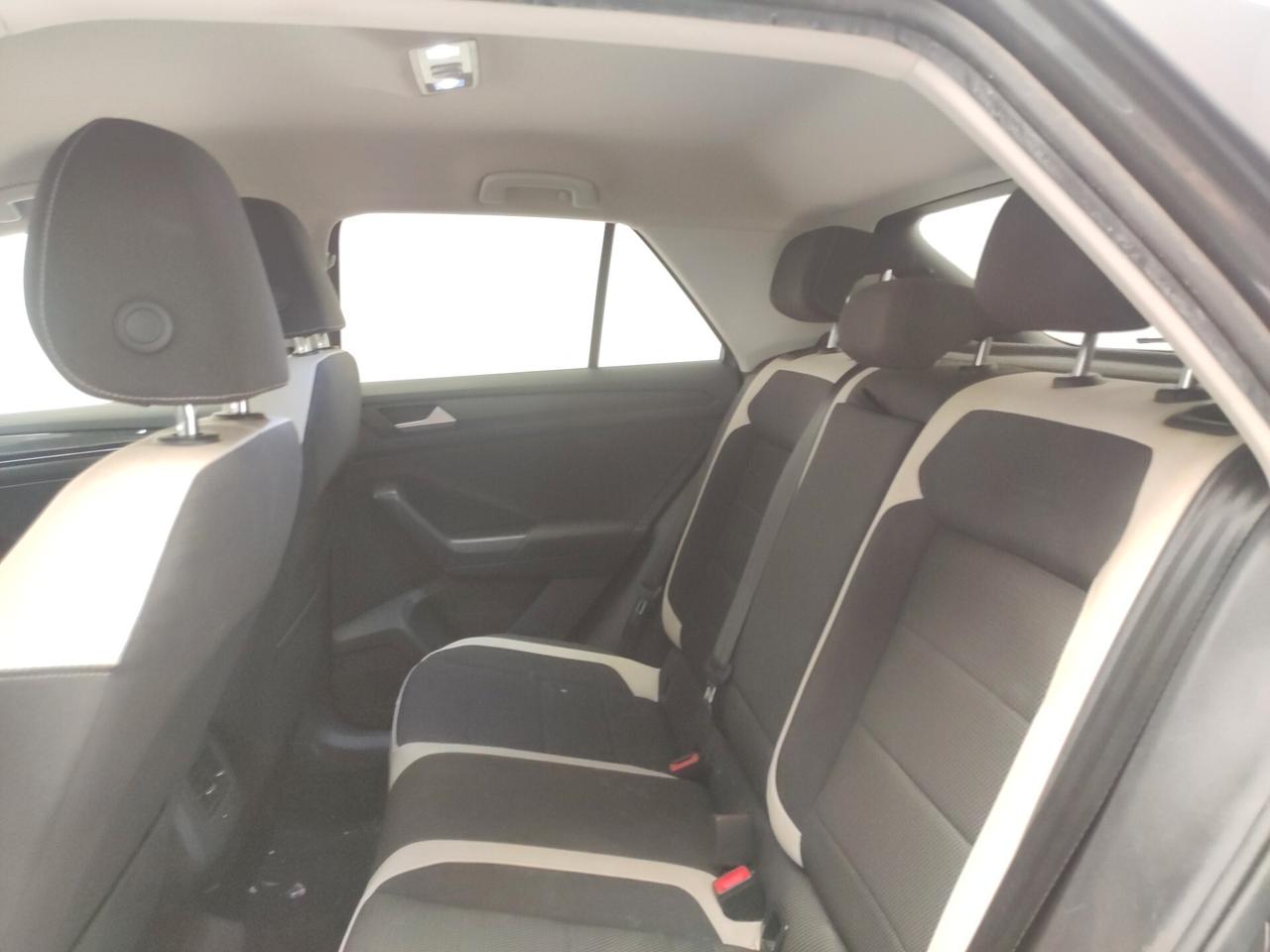 Volkswagen T-Roc 1.6 TDI 116cv SCR Advanced BMT