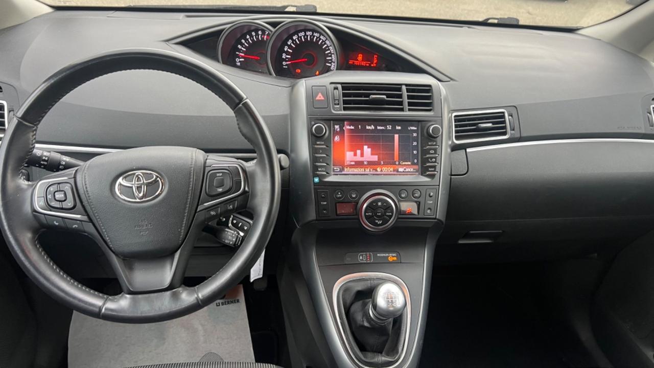 Toyota Verso 1.6 Style