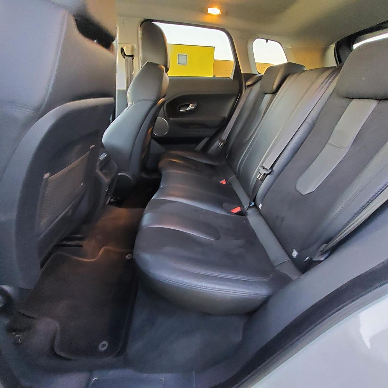 Land Rover Range Evoque 2.2 TD4 5p. Dynamic