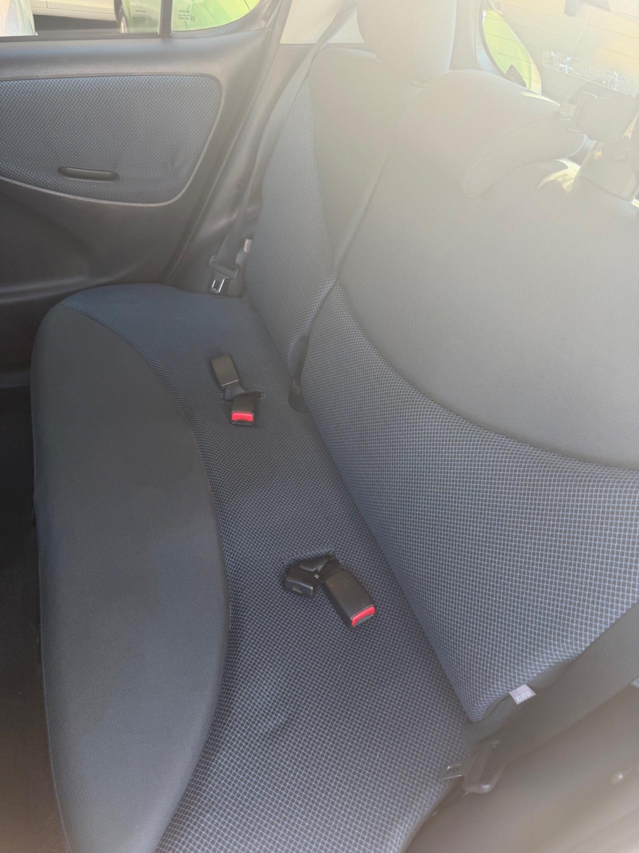 Toyota YARIS 1.0 BENZINA 2005 - SOLO 78 MILA KM