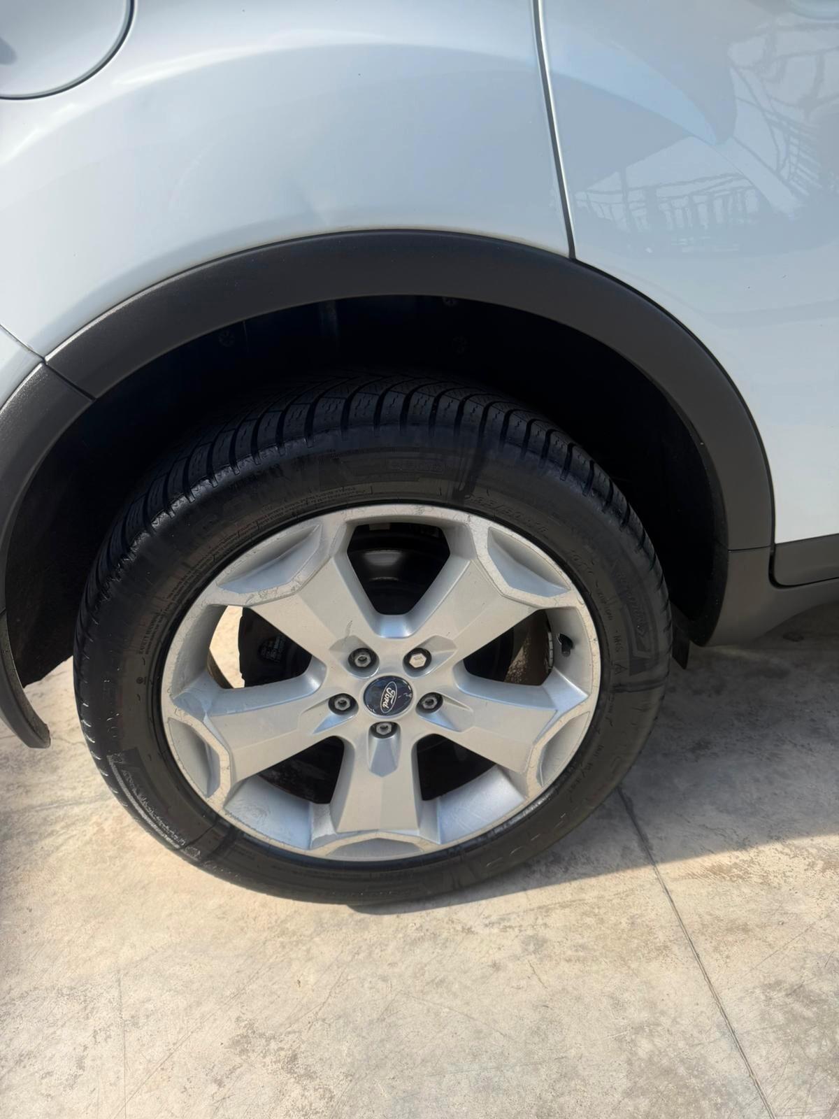 Ford Kuga 2.0 TDCi 136 CV 4WD Titanium DPF