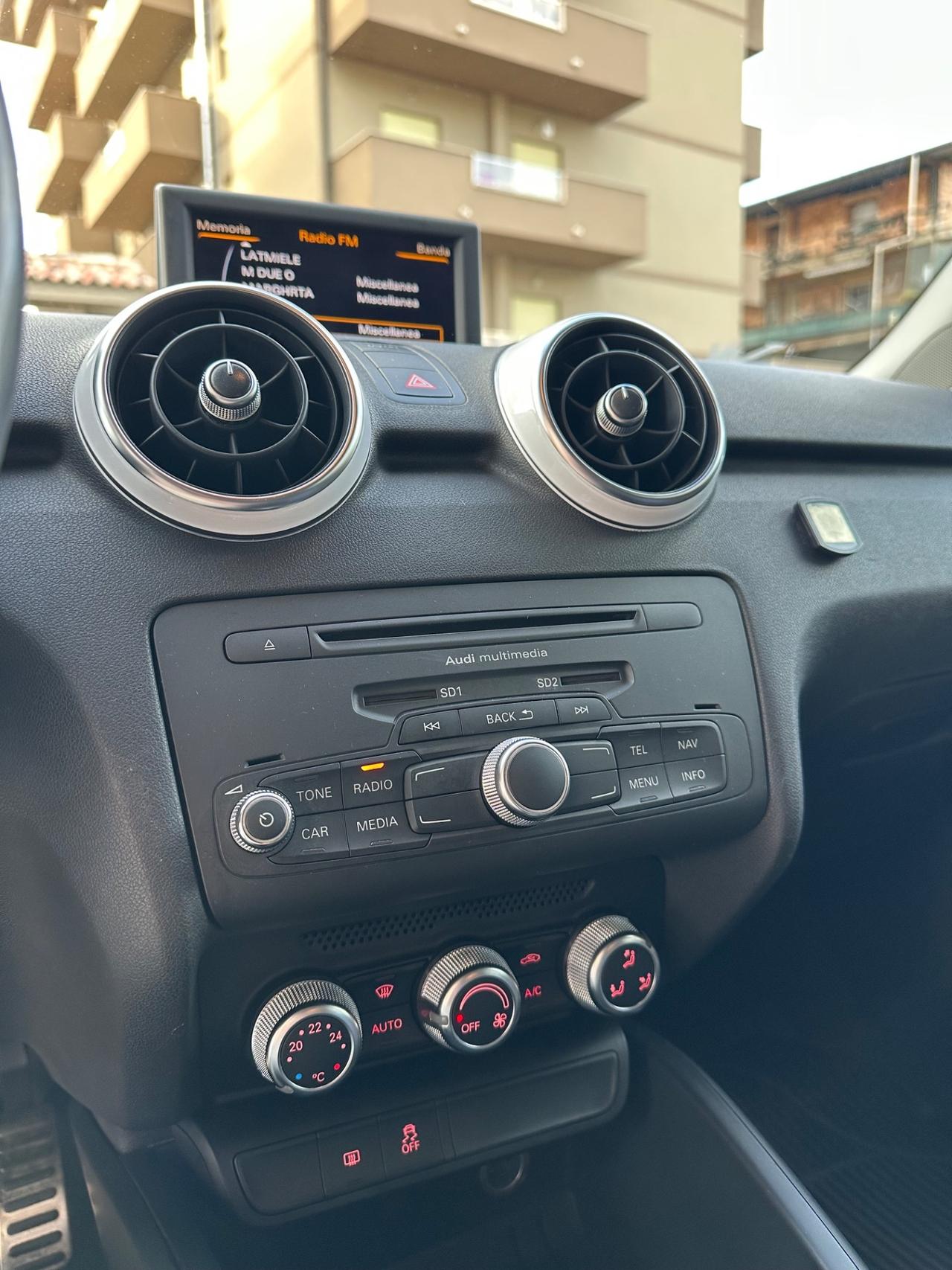 Audi A1 1.6 TDI S line edition plus
