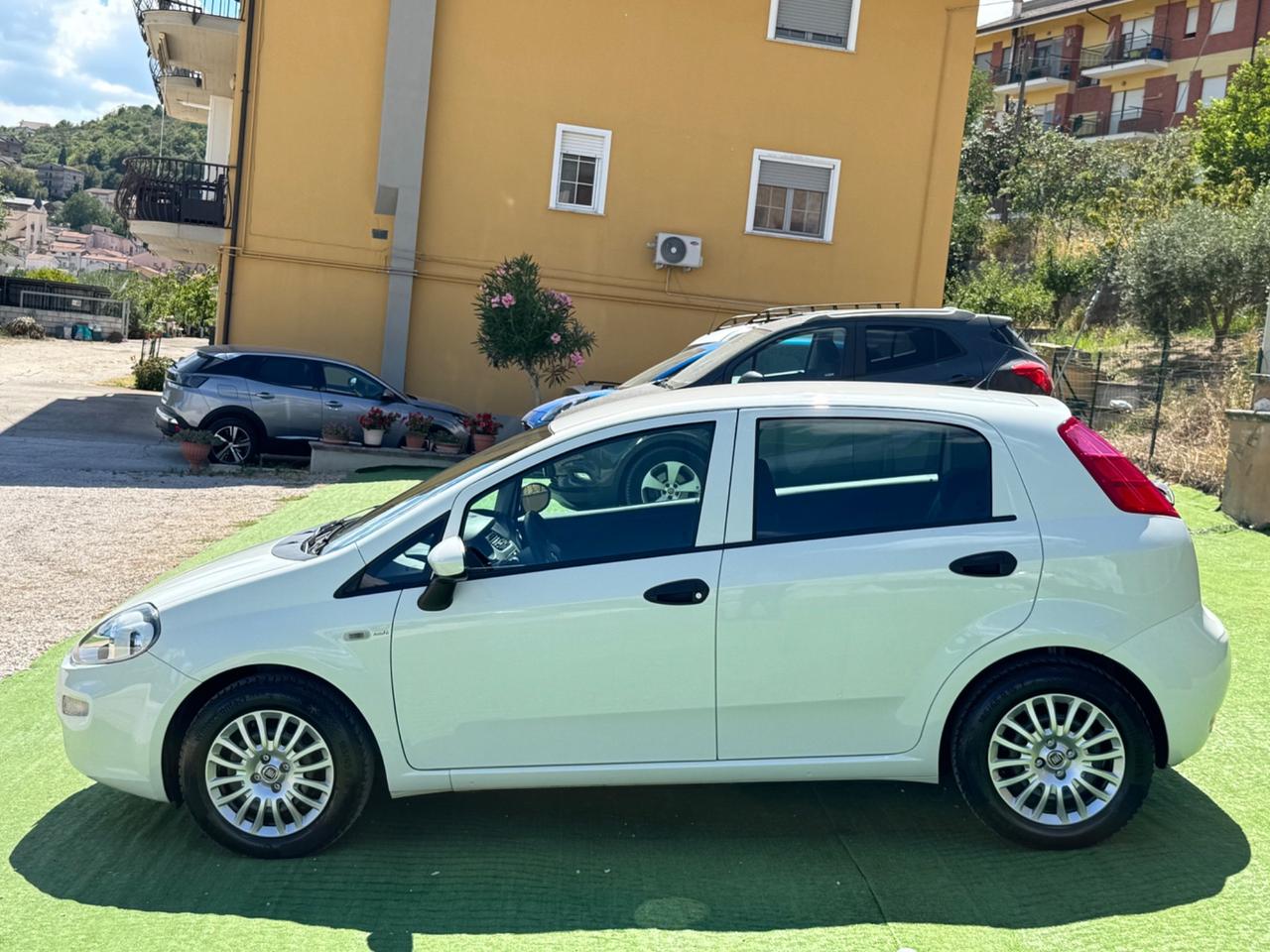 Fiat Punto 1.3 MJT II S&S 95 CV 5 porte Street
