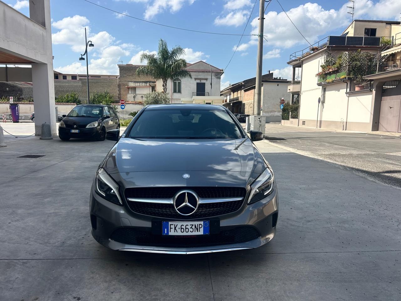 Mercedes-benz A 180 d Automatic Premium