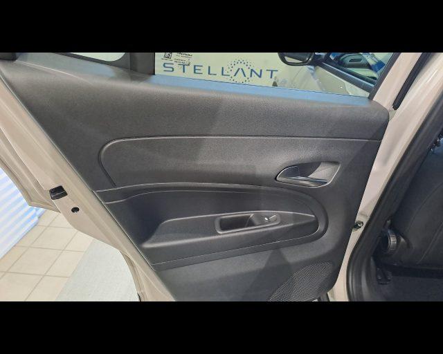 JEEP Avenger 1.2 turbo e-hybrid Summit fwd 100cv edct6