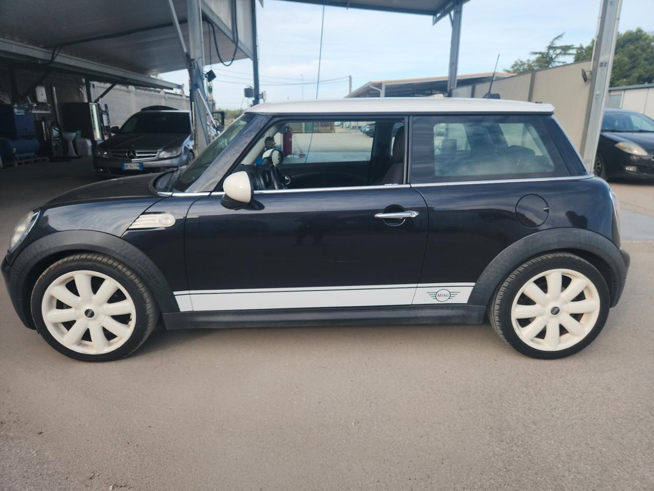 Mini 1.6 16V Cooper D